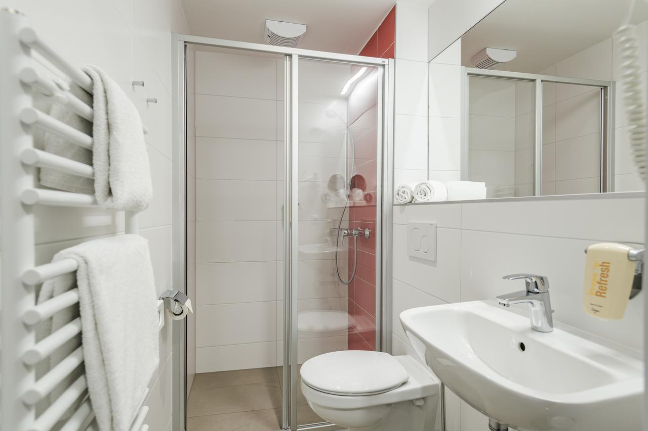 Jufa Koenigswinter/bonn Отель 4*